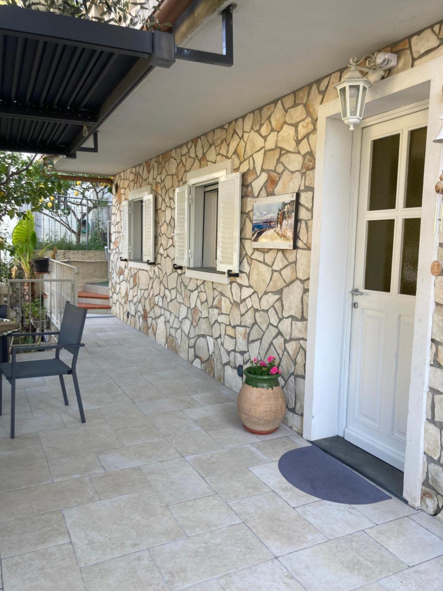 Studio Villa La Cigale Avec Grande Terrasse Menton Kültér fotó